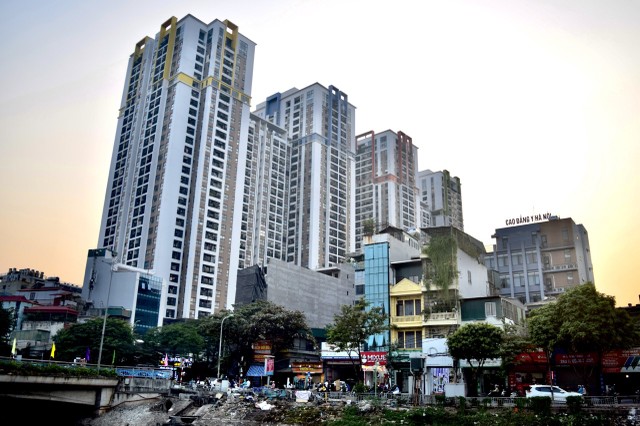 Chung cư Five Star Garden hiện đang có giá bán khoảng 58 - 65 triệu đồng/m2. Ảnh: Thanh Vũ Chung cư Five Star Garden hiện đang có giá bán khoảng 58 - 65 triệu đồng/m2. Ảnh: Thanh Vũ