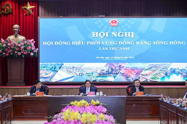 Thủ tướng chủ trì Hội nghị lần thứ 5 Hội đồng điều phối vùng Đồng bằng sông Hồng. Ảnh: Nhật Bắc Thủ tướng chủ trì Hội nghị lần thứ 5 Hội đồng điều phối vùng Đồng bằng sông Hồng. Ảnh: Nhật Bắc