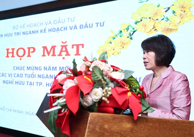 Thứ trưởng Bộ Kế hoạch và Đầu tư Nguyễn Thị Bích Ngọc chúc tết tới các cán bộ hưu trí tại TP.HCM ngày 17/1/2025. Thứ trưởng Bộ Kế hoạch và Đầu tư Nguyễn Thị Bích Ngọc chúc tết tới các cán bộ hưu trí tại TP.HCM ngày 17/1/2025.