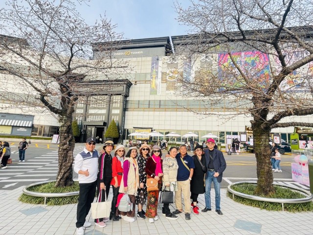 Tour ngoại áp đảo tour nội trong dịp Tết Ất tỵ 2025. Tour ngoại áp đảo tour nội trong dịp Tết Ất tỵ 2025.