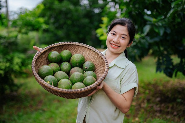 Chị Phạm Thị Thu Hằng, Giám đốc Công ty TNHH Sản xuất và Thương mại Pơ Lang Chị Phạm Thị Thu Hằng, Giám đốc Công ty TNHH Sản xuất và Thương mại Pơ Lang