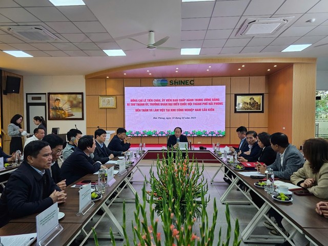 Bí thư Thành ủy Hải Phòng mong muốn KCN Nam Cầu Kiền nhanh chóng lấp đầy diện tích 263 ha, tập trung thu hút các nhà đầu tư công nghệ cao, thân thiện môi trường Bí thư Thành ủy Hải Phòng mong muốn KCN Nam Cầu Kiền nhanh chóng lấp đầy diện tích 263 ha, tập trung thu hút các nhà đầu tư công nghệ cao, thân thiện môi trường