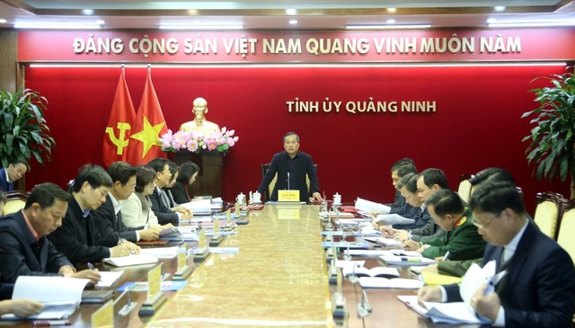 Ban Thường vụ Tỉnh ủy Quảng Ninh cho ý kiến về kịch bản tăng trưởng kinh tế năm 2025. Ảnh:Thu Chung Ban Thường vụ Tỉnh ủy Quảng Ninh cho ý kiến về kịch bản tăng trưởng kinh tế năm 2025. Ảnh:Thu Chung