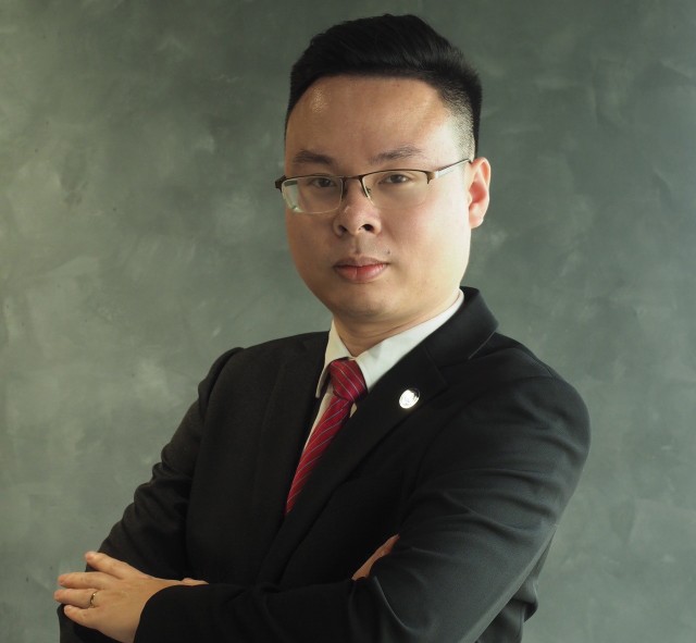 Ông Phan Duy Hưng, CFA, MBA, Giám đốc - Chuyên gia phân tích cấp cao, VIS Rating Ông Phan Duy Hưng, CFA, MBA, Giám đốc - Chuyên gia phân tích cấp cao, VIS Rating