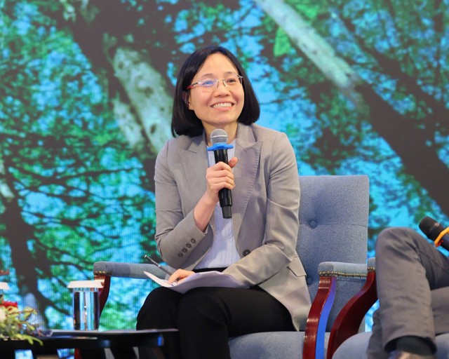 Bà Phạm Hoàng Ngọc Linh, Thành viên Ban Điều hành, Trưởng Bộ phận Tư vấn Con người và Thay đổi, KPMG Việt Nam Bà Phạm Hoàng Ngọc Linh, Thành viên Ban Điều hành, Trưởng Bộ phận Tư vấn Con người và Thay đổi, KPMG Việt Nam