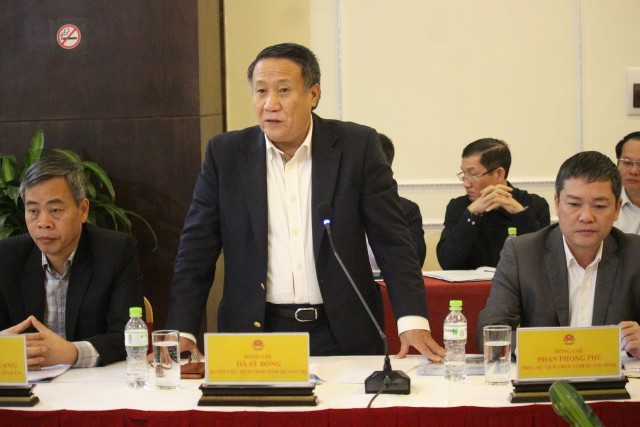 Quyền chủ tịch UBND tỉnh Quảng Trị Hà Sỹ Đồng phát biểu tại cuộc họp. Quyền chủ tịch UBND tỉnh Quảng Trị Hà Sỹ Đồng phát biểu tại cuộc họp.