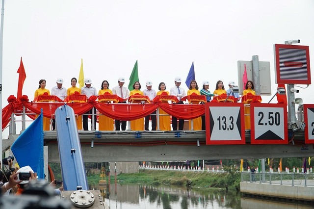 Nghi thức cắt băng khánh thành Dự án Nghi thức cắt băng khánh thành Dự án