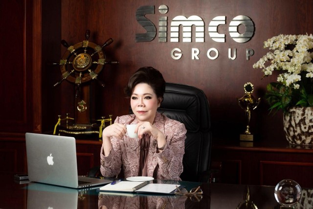 Tập đoàn Simco dưới sự lãnh đạo của bà Thủy đã tạo được uy tín với nhiều đối tác lớn Tập đoàn Simco dưới sự lãnh đạo của bà Thủy đã tạo được uy tín với nhiều đối tác lớn