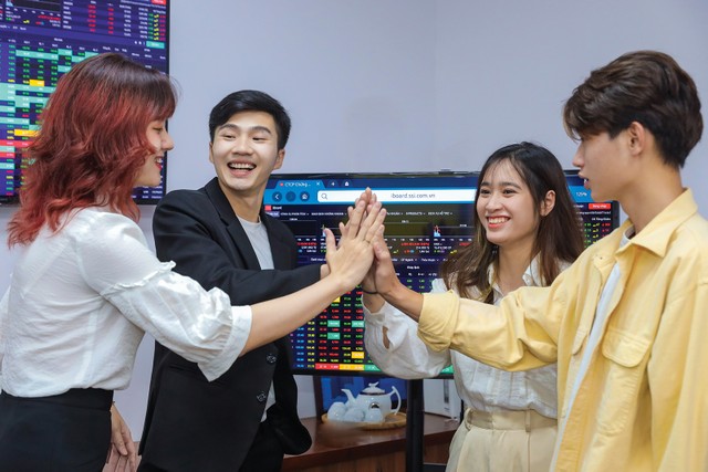Những thông tin từ đại hội cổ đông giúp nhà đầu tư vững lòng hơn