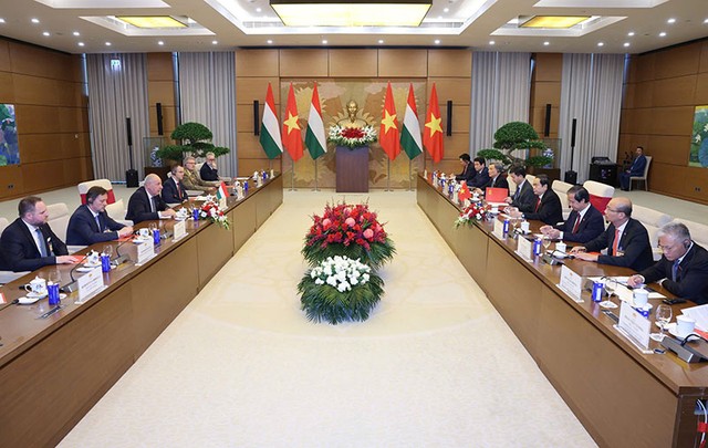 Hai bên nhất trí tăng cường hợp tác trong các lĩnh vực bán dẫn, năng lượng hạt nhân, nông nghiệp thông minh, dược phẩm, chuyển đổi số, trí tuệ nhân tạo... Ảnh: Đức Thanh Hai bên nhất trí tăng cường hợp tác trong các lĩnh vực bán dẫn, năng lượng hạt nhân, nông nghiệp thông minh, dược phẩm, chuyển đổi số, trí tuệ nhân tạo... Ảnh: Đức Thanh