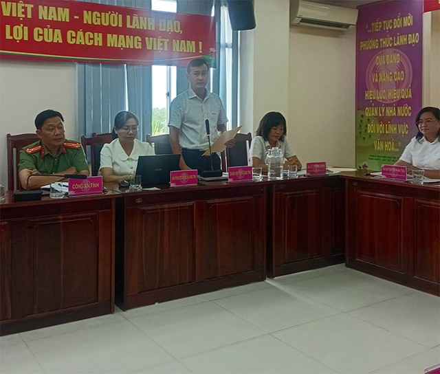 Chánh văn phòng UBND tỉnh Đồng Tháp Nguyễn Phi Đa cung cấp thông tin tại buổi Họp báo 05 tháng đầu năm 2025 Chánh văn phòng UBND tỉnh Đồng Tháp Nguyễn Phi Đa cung cấp thông tin tại buổi Họp báo 05 tháng đầu năm 2025