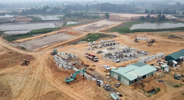 Dự án Khu công nghiệp Sông Lô II phấn đấu hoàn thành xong hạ tầng trong quý I/2026 Dự án Khu công nghiệp Sông Lô II phấn đấu hoàn thành xong hạ tầng trong quý I/2026