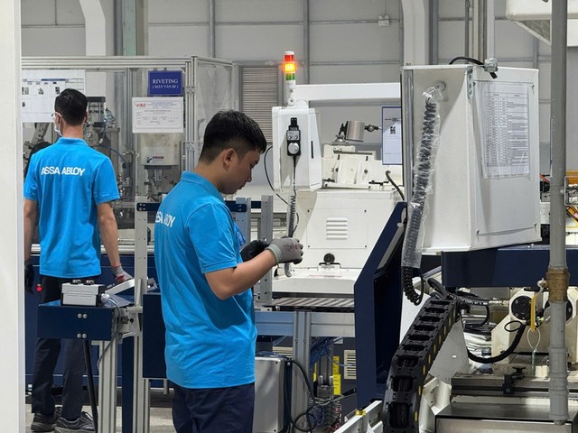 Các doanh nghiệp tại Hải Phòng mong muốn được hỗ trợ, ưu đãi về vốn, nhân lực chất lượng cao và tháo gỡ những rào cản pháp lý để thuận lợi hơn trong phát triển, mở rộng sản xuất.