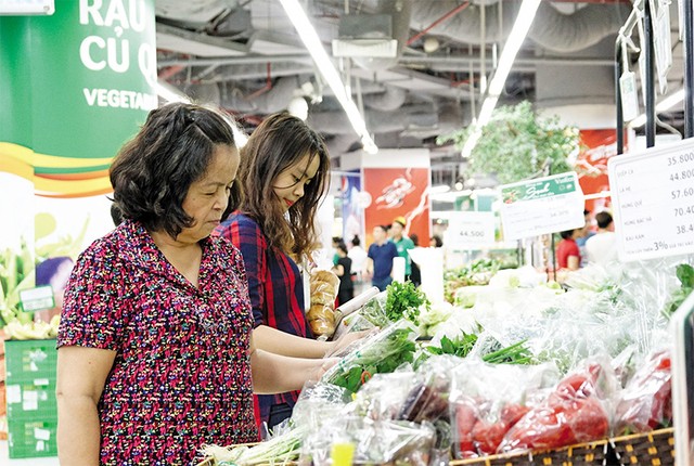 Giá cả các mặt hàng thiết yếu giữ ổn định và không có yếu tố bất thường. Ảnh: Dũng Minh Giá cả các mặt hàng thiết yếu giữ ổn định và không có yếu tố bất thường. Ảnh: Dũng Minh