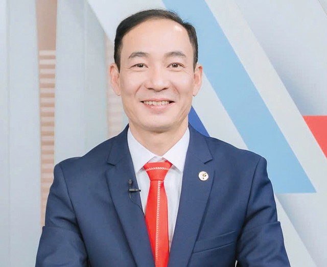 Ông Nguyễn Vân, Phó chủ tịch Hiệp hội Doanh nghiệp công nghiệp hỗ trợ TP. Hà Nội (HANSIBA) Ông Nguyễn Vân, Phó chủ tịch Hiệp hội Doanh nghiệp công nghiệp hỗ trợ TP. Hà Nội (HANSIBA)