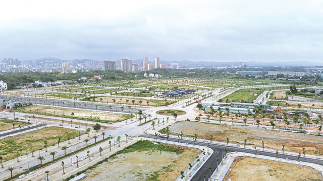 Nhiều đại dự án đang được triển khai xây dựng trên cả nước. Ảnh: Việt Dương Nhiều đại dự án đang được triển khai xây dựng trên cả nước. Ảnh: Việt Dương