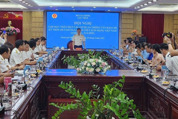 Toàn cảnh buổi Hội nghị. Toàn cảnh buổi Hội nghị.