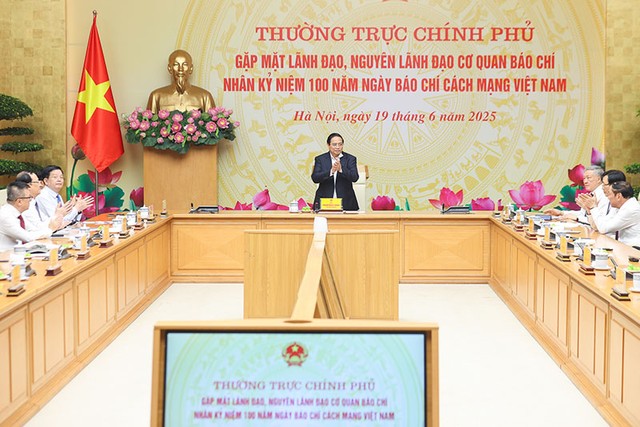 Cuộc gặp nhằm tri ân, ghi nhớ công lao của các thế hệ người làm báo qua các thời kỳ. Ảnh: Nhật Bắc Cuộc gặp nhằm tri ân, ghi nhớ công lao của các thế hệ người làm báo qua các thời kỳ. Ảnh: Nhật Bắc