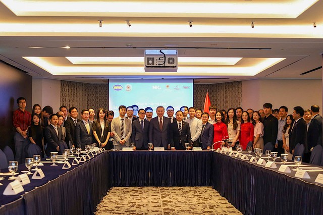 Tổng Bí thư khẳng định sự ủng hộ mạnh mẽ của Đảng và Nhà nước đối với các hoạt động khoa học công nghệ và đổi mới sáng tạo, các lĩnh vực công nghệ chiến lược. Ảnh: NIC