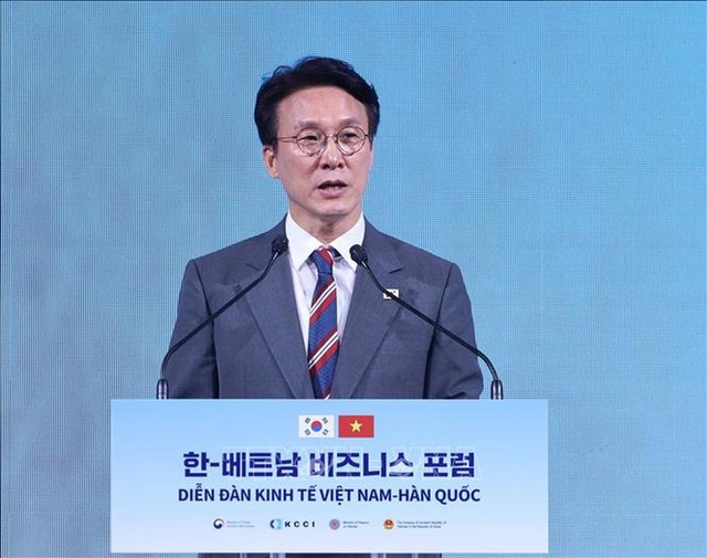 Thủ tướng Kim Min Seok cho rằng, Hàn Quốc và Việt Nam cần tiếp tục tăng cường xây dựng quan hệ lâu dài và mạnh mẽ hơn nữa; mong muốn mở rộng hợp tác toàn diện với Việt Nam - Ảnh: TTXVN