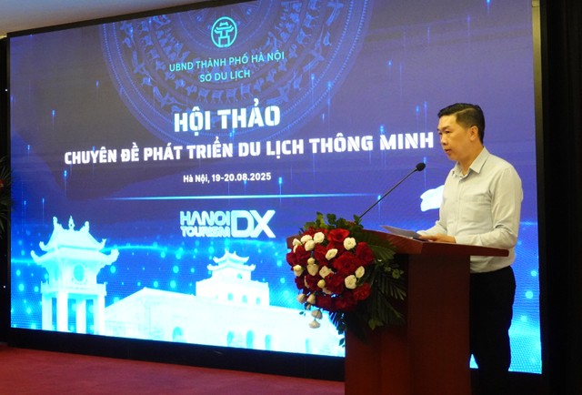 Ông Nguyễn Hữu Việt, Phó giám đốc Trung tâm Thông tin và Xúc tiến du lịch (Sở Du lịch Hà Nội) phát biểu khai mạc Hội thảo. Ảnh: Hồng Hạnh. Ông Nguyễn Hữu Việt, Phó giám đốc Trung tâm Thông tin và Xúc tiến du lịch (Sở Du lịch Hà Nội) phát biểu khai mạc Hội thảo. Ảnh: Hồng Hạnh.