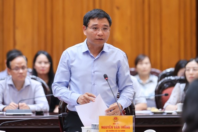 Bộ trưởng Bộ Tài chính Nguyễn Văn Thắng phát biểu tại cuộc họp. Ảnh: VGP-Nhật Bắc. Bộ trưởng Bộ Tài chính Nguyễn Văn Thắng phát biểu tại cuộc họp. Ảnh: VGP-Nhật Bắc.