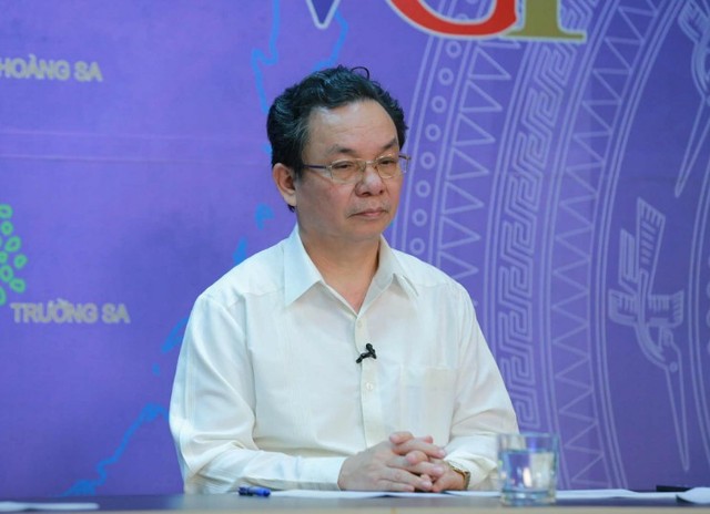 GS.TS. Hoàng Văn Cường, Đại biểu Quốc hội, Phó chủ tịch Hội đồng giáo sư Nhà nước tại Tọa đàm. Ảnh: VGP/Minh Khôi. GS.TS. Hoàng Văn Cường, Đại biểu Quốc hội, Phó chủ tịch Hội đồng giáo sư Nhà nước tại Tọa đàm. Ảnh: VGP/Minh Khôi.