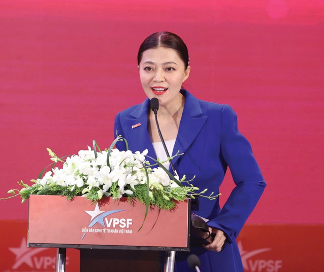 Bà Trương Lý Hoàng Phi, Phó chủ tịch Hội Doanh nhân trẻ TP.HCM, CEO IBP/InnoEx Bà Trương Lý Hoàng Phi, Phó chủ tịch Hội Doanh nhân trẻ TP.HCM, CEO IBP/InnoEx