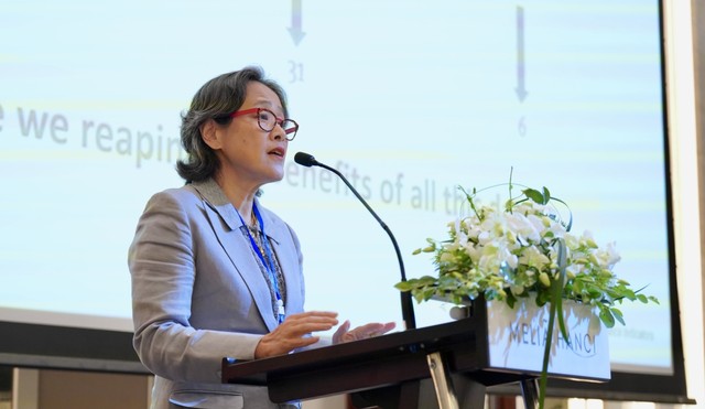 Bà Haishan Fu, Trưởng bộ phận Thống kê của Nhóm Ngân hàng Thế giới phát biểu. Bà Haishan Fu, Trưởng bộ phận Thống kê của Nhóm Ngân hàng Thế giới phát biểu.