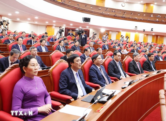 Các đại biểu tham dự phiên bế mạc Hội nghị lần thứ 13 Ban Chấp hành Trung ương Đảng khóa XIII. (Ảnh: Thống Nhất/TTXVN)