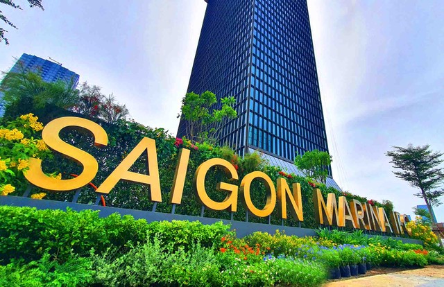 Tòa tháp Saigon Marina IFC khánh thành được xem là bước đi đầu tiên trong lộ trình xây dựng Trung tâm Tài chính quốc tế tại TP.HCM. Ảnh: Lê Toàn.