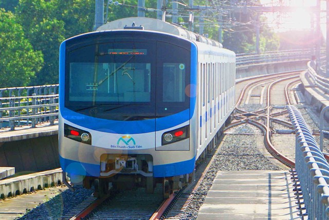 Chuyến trải nghiệm mang đến hình ảnh sinh động về công trình giao thông trọng điểm, thể hiện quyết tâm đổi mới, phát triển toàn diện của TP.HCM.