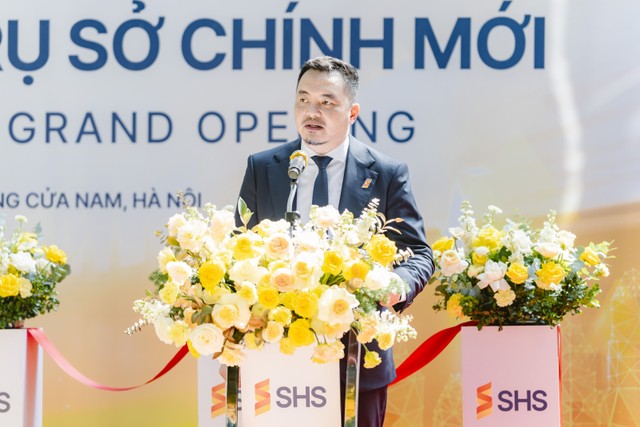 Ông Nguyễn Chí Thành - Tổng Giám đốc SHS phát biểu tại Lễ khai trương