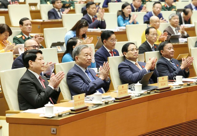 Phiên khai mạc Kỳ họp thứ 10 của Quốc hội - Ảnh: Duy Linh.