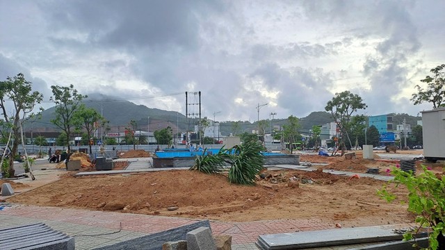 Hạng mục công viên đang được xây dựng hoàn thiện. Hạng mục công viên đang được xây dựng hoàn thiện.