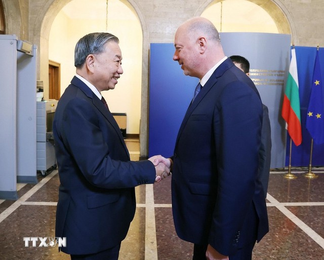Tổng Bí thư Tô Lâm hội kiến Thủ tướng Bulgaria Rosen Zhelyazkov. (Ảnh: Thống Nhất/TTXVN). Tổng Bí thư Tô Lâm hội kiến Thủ tướng Bulgaria Rosen Zhelyazkov. (Ảnh: Thống Nhất/TTXVN).