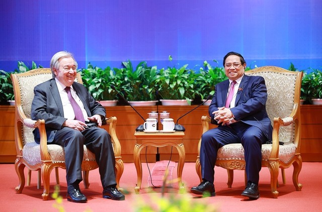 Tổng thư ký Liên hợp quốc khẳng định rất trông đợi và tin tưởng Việt Nam phát huy vai trò, vị thế, uy tín đó để đóng góp vào xây dựng cấu trúc quan hệ quốc tế mới. Tổng thư ký Liên hợp quốc khẳng định rất trông đợi và tin tưởng Việt Nam phát huy vai trò, vị thế, uy tín đó để đóng góp vào xây dựng cấu trúc quan hệ quốc tế mới.