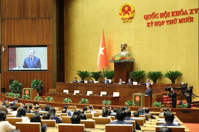 Quốc hội nghe Tổng Bí thư Tô Lâm phát biểu tại hội trường - Ảnh: Duy Linh. Quốc hội nghe Tổng Bí thư Tô Lâm phát biểu tại hội trường - Ảnh: Duy Linh.