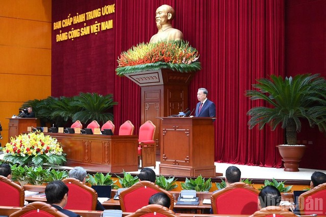 Tổng Bí thư Tô Lâm phát biểu bế mạc hội nghị trung ương 14, khóa XIII. Tổng Bí thư Tô Lâm phát biểu bế mạc hội nghị trung ương 14, khóa XIII.