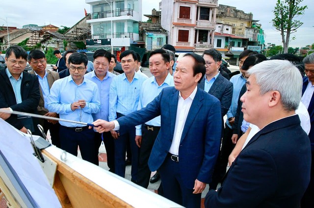 Bí thư Thành uỷ Hải Phòng yêu cầu các đơn vị có liên quan đẩy nhanh tiến độ thực hiện các dự án Bí thư Thành uỷ Hải Phòng yêu cầu các đơn vị có liên quan đẩy nhanh tiến độ thực hiện các dự án