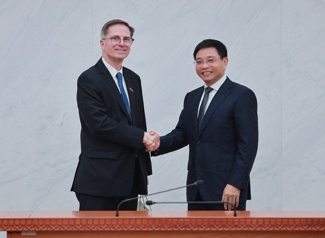 Bộ Tài chính đánh giá cao sự phối hợp của WB, đặc biệt là việc phối hợp chặt chẽ của phía WB tại Hà Nội trong thời gian qua với Bộ Tài chính trong quá trình xây dựng Đề án này cũng như thảo luận về các công cụ, phương thức tiếp cận vay mới.