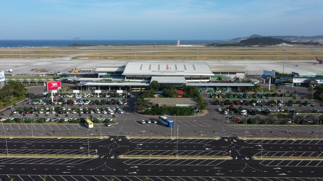 Mạng lưới hạ tầng đồng bộ bứt tốc, tạo động lực tăng trưởng cho Nam Nha Trang. Mạng lưới hạ tầng đồng bộ bứt tốc, tạo động lực tăng trưởng cho Nam Nha Trang.