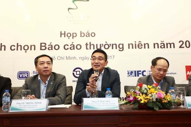 Nhiều điểm mới trong Cuộc bình chọn Báo cáo Thường niên 2017 ảnh 8 Nhiều điểm mới trong Cuộc bình chọn Báo cáo Thường niên 2017 ảnh 8