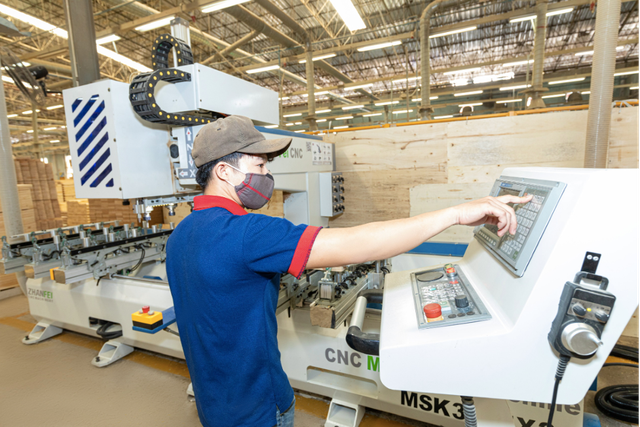 Nhà máy Miền Quê chuyên sản xuất hàng nội thất cao cấp xuất khẩu - công ty thành viên của NHT