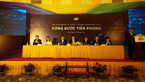 Cổ đông chất vấn lãnh đạo lớn tuổi, Tổng giám đốc FPT nói "không vấn đề" ảnh 1 Cổ đông chất vấn lãnh đạo lớn tuổi, Tổng giám đốc FPT nói "không vấn đề" ảnh 1