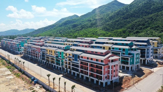 Cơ hội cho du lịch nghỉ dưỡng Vân Đồn “cất cánh” ảnh 1 Cơ hội cho du lịch nghỉ dưỡng Vân Đồn “cất cánh” ảnh 1