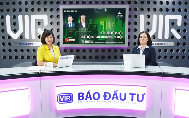 Talkshow Chọn danh mục kỳ 14 với chủ đề: “Sức hút cổ phiếu bất động sản khu công nghiệp” (Ảnh: Dũng Minh) Talkshow Chọn danh mục kỳ 14 với chủ đề: “Sức hút cổ phiếu bất động sản khu công nghiệp” (Ảnh: Dũng Minh)