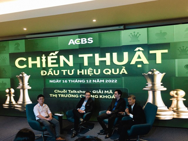 Talkshow "Giải mã thị trường chứng khoán" do ACBS tổ chức. Talkshow "Giải mã thị trường chứng khoán" do ACBS tổ chức.