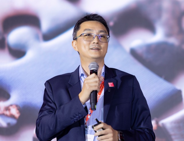 Ông Roland Wee, Chủ tịch HĐQT Great Place To Work® ASEAN và ANZ.