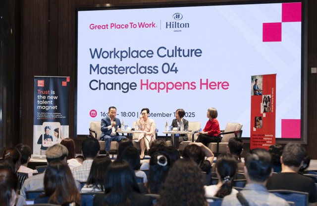 Các diễn giả chia sẻ tại toạ đàm ngày 11/09. Các diễn giả chia sẻ tại toạ đàm ngày 11/09.